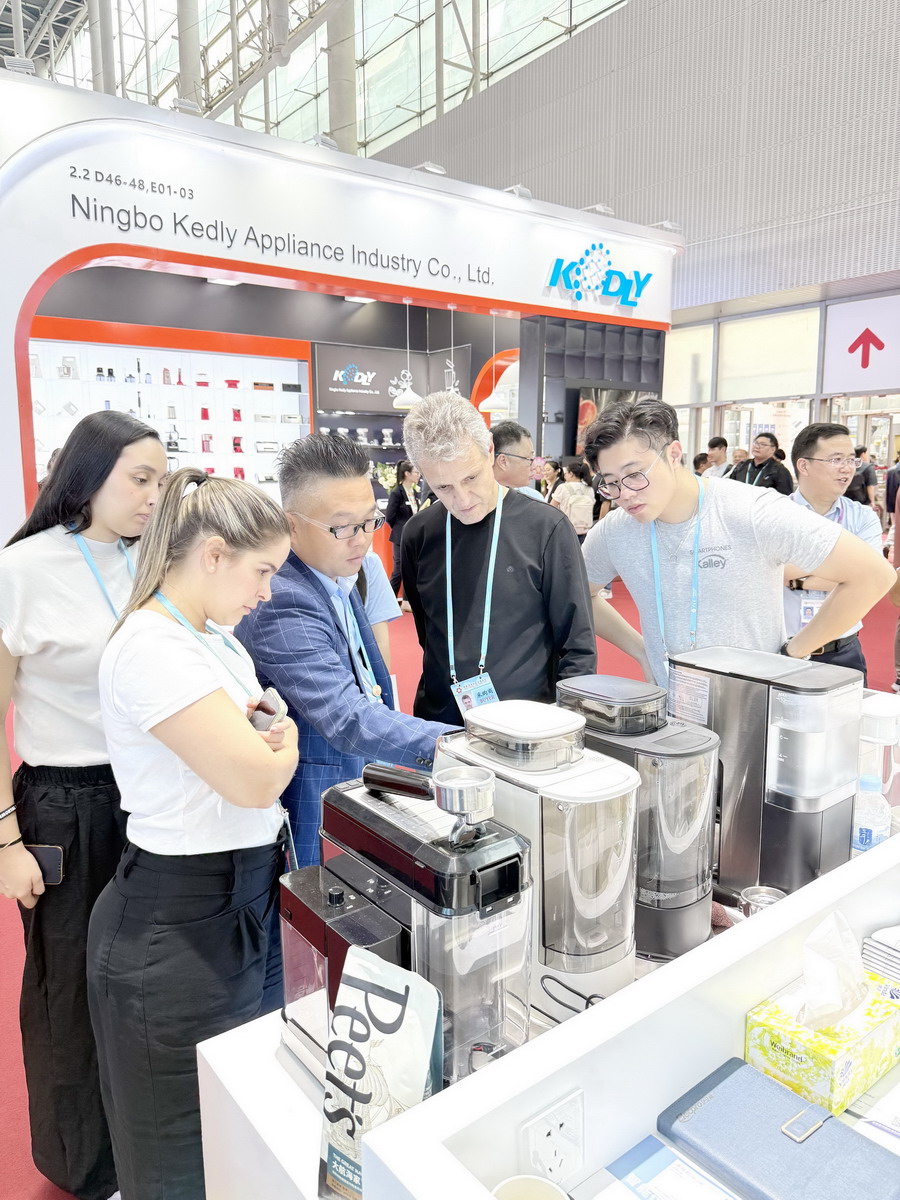 产品焕新服务提质 伊立浦向“新”而行